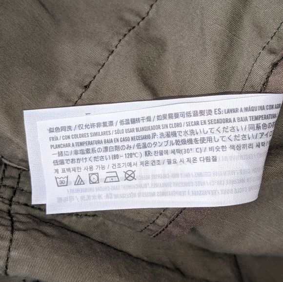 Abercrombie and Fitch Utility Outerwear Twill military vest - Picture 7 of 8